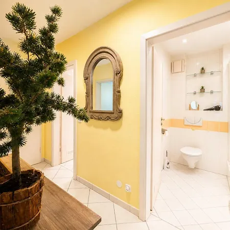 Appartement Am Festspielhaus Im Zentrum Von Mit Parkplatz - Mein Swh Baden-Baden